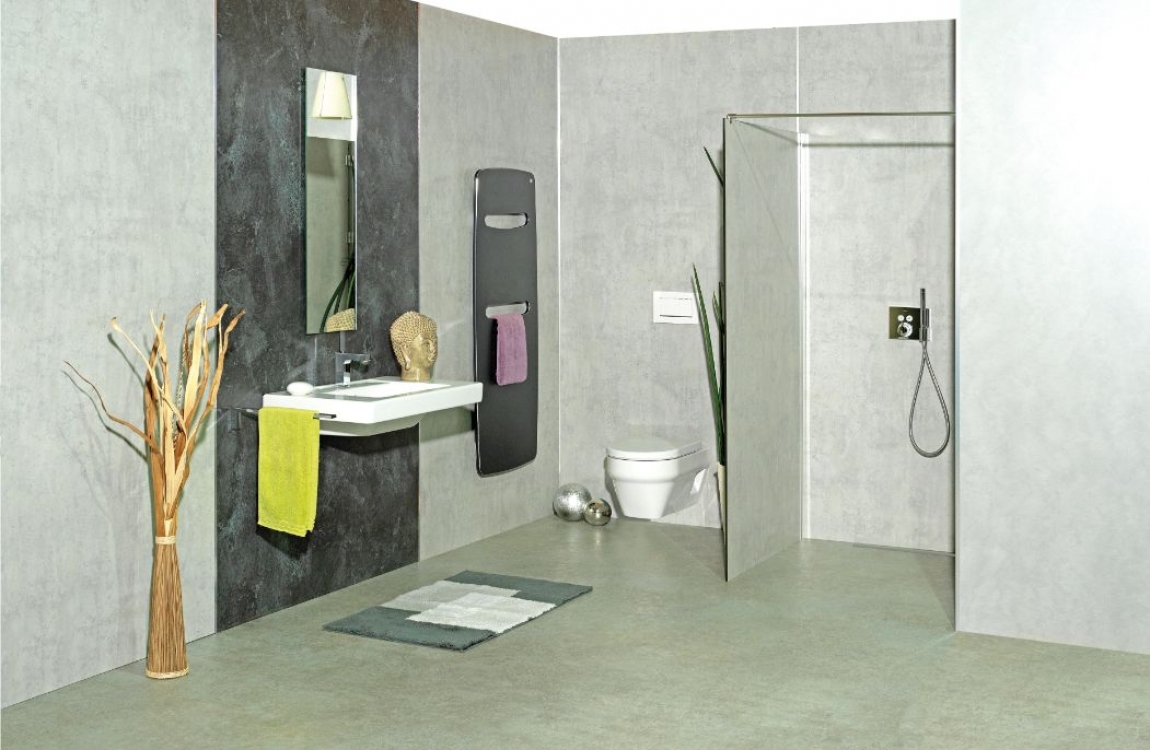 Walk In Dusche, freistehende Seitenwand, Sichtbeton